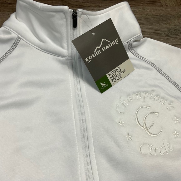 NWT Eddie Bauer Fleece Pullover Womens Medium White Zip Champions Circle Logo - Picture 5 of 8